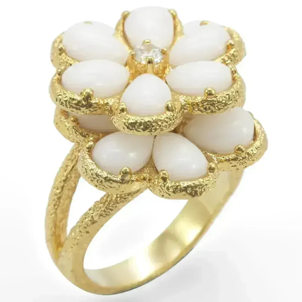 1W045 Gold Brass Ring – White Synthetic Glass Solitaire