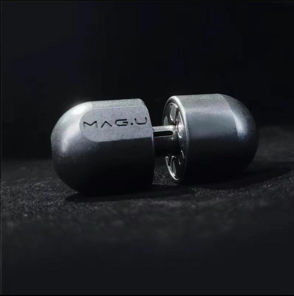 MagniSpin Capsule Fidget