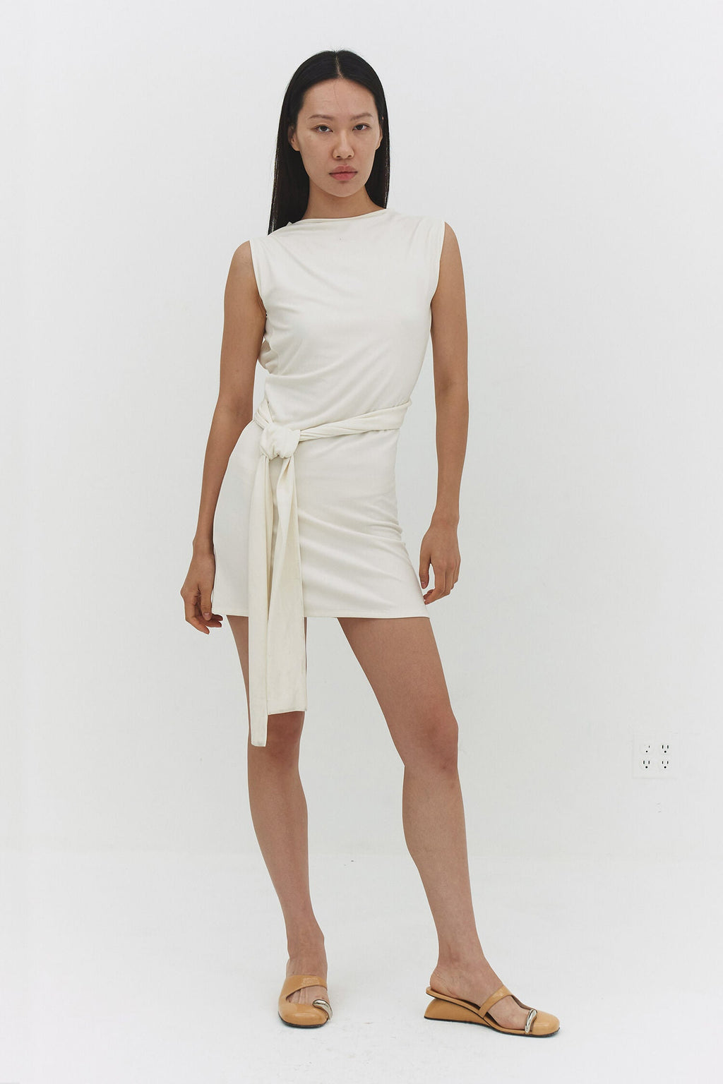 BEATRIZ DRESS IN OFF WHITE