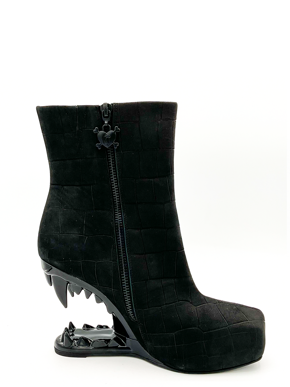 Gnasher Boot