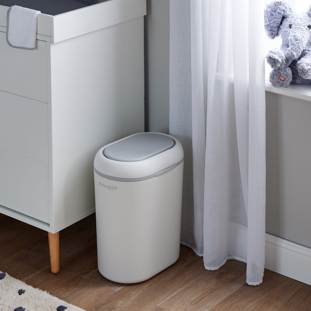 Shnuggle Eco-Touch Nappy Bin Diaper Pail + 30 Better Bag Liners