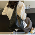 Women's Retro Fashion Letter Large Capacity Commuter Crossbody Bags