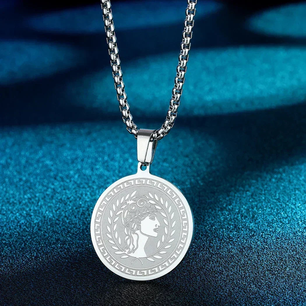 Mens Ancient Greek God Spartan Warrior Pendant Gladiator Necklace Women Mythology Spartan Helmet Charm Neck Chain Amulet Jewelry