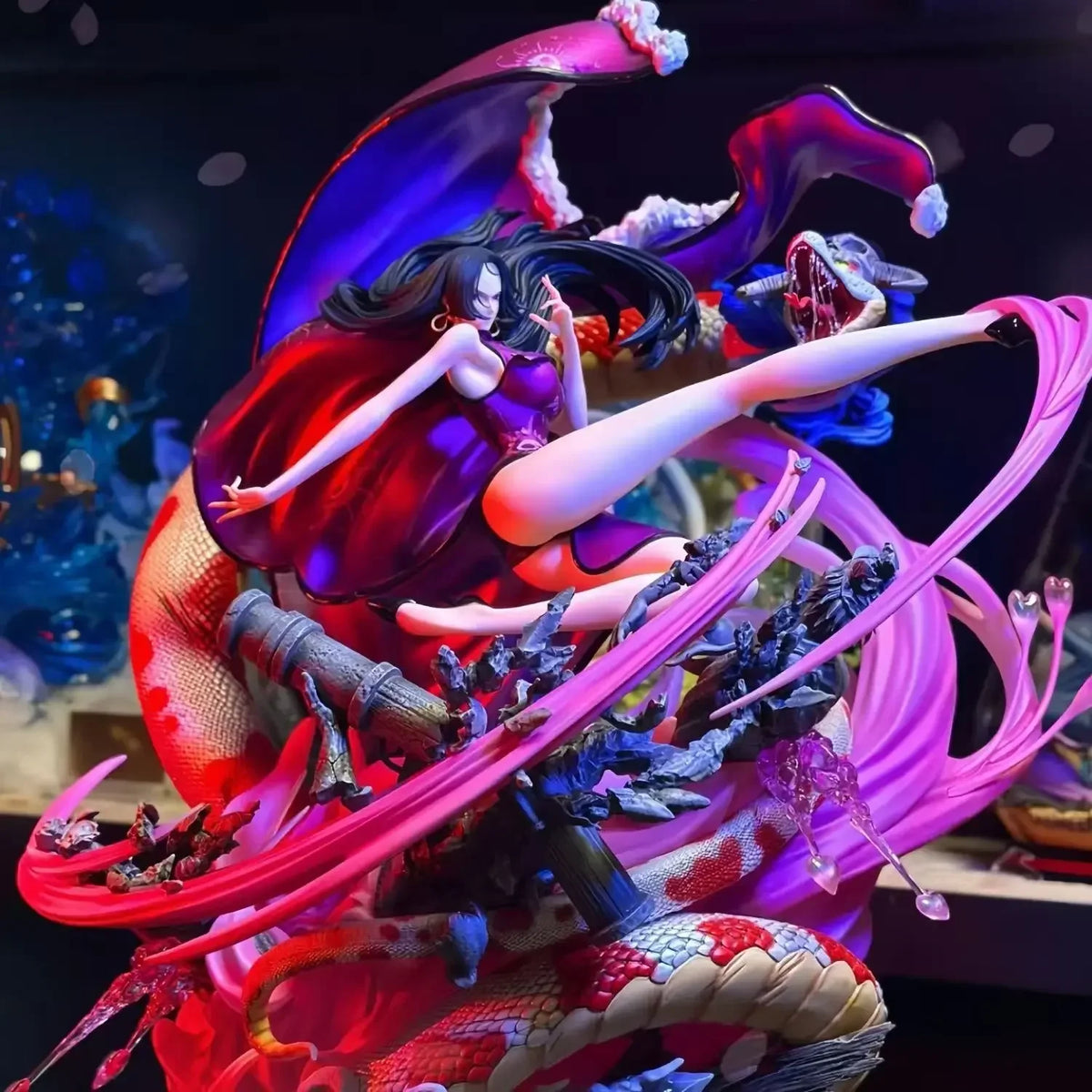 One Piece Mystery Box: Gear 5 Luffy & Emperors Figure