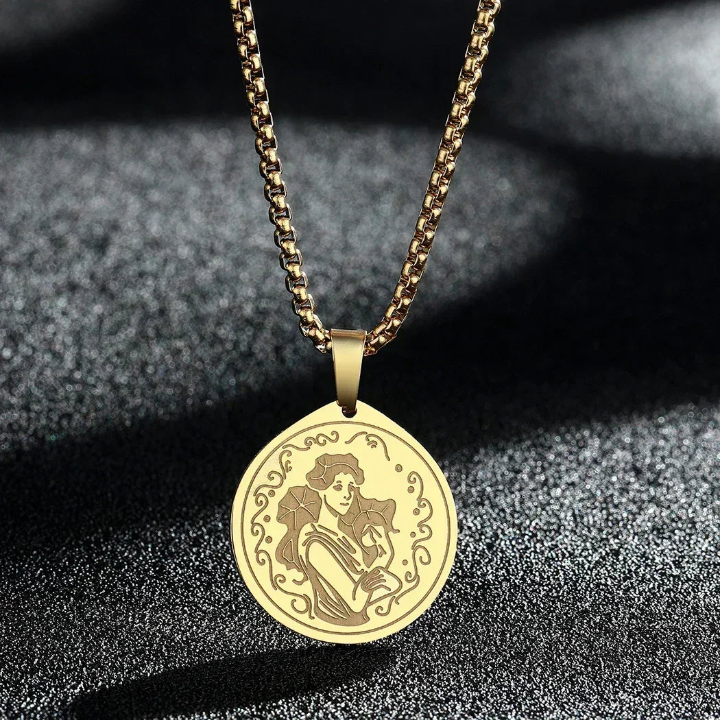 Mens Ancient Greek God Spartan Warrior Pendant Gladiator Necklace Women Mythology Spartan Helmet Charm Neck Chain Amulet Jewelry