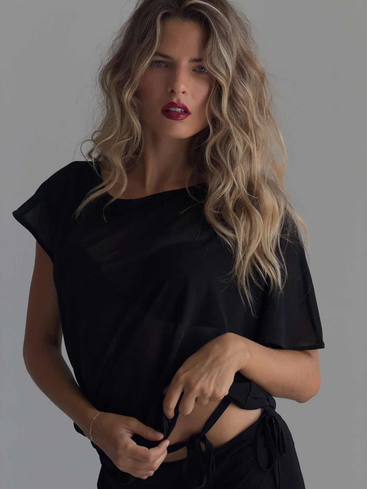 BRISA TOP IN BLACK