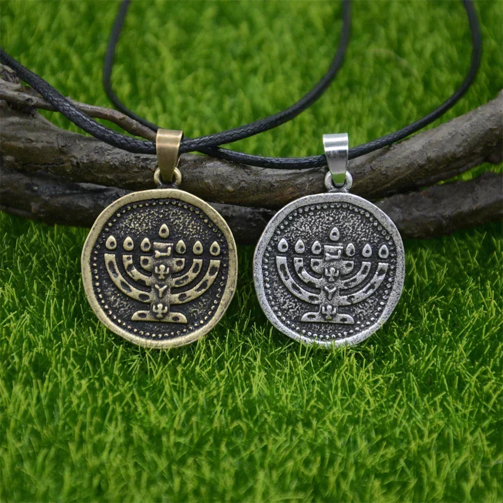 Nostalgia Judaica Menorah Pendant Jewish Jewelry Necklace For Mens Womens Hebrew Israel Faith Lamp Hanukkah Gifts Dropshipping