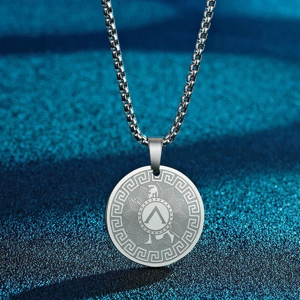 Mens Ancient Greek God Spartan Warrior Pendant Gladiator Necklace Women Mythology Spartan Helmet Charm Neck Chain Amulet Jewelry