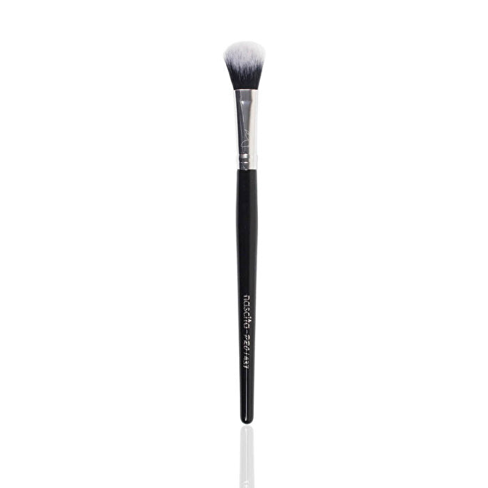 Nascita Angle Blush and Powder Brush 437 - Precise Application | Professional