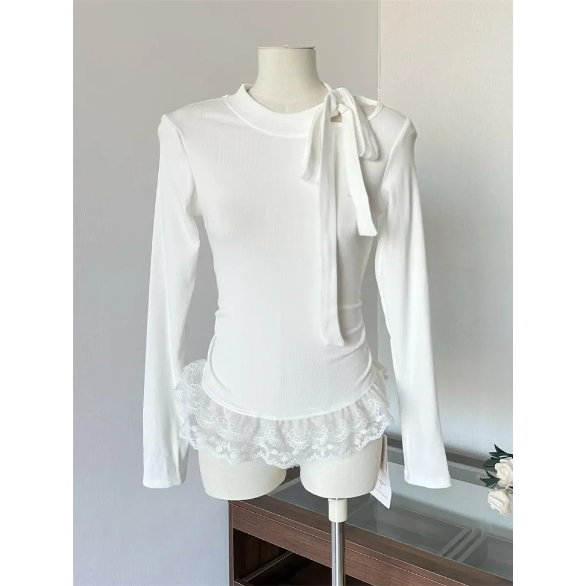 Bow Tie Lace Trim Top – Elegant Y2K Long Sleeve Blouse