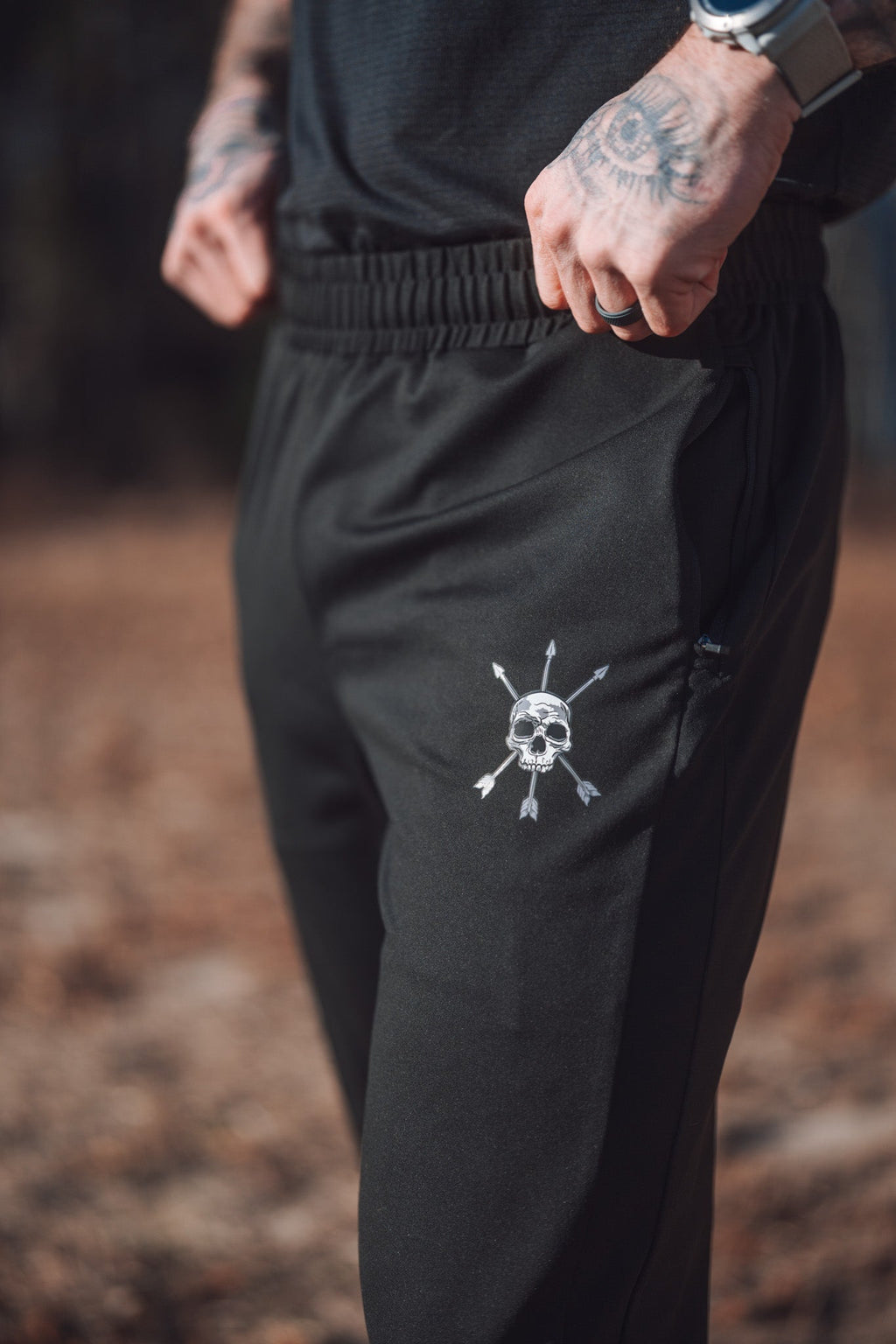 MEN'S | PERFORMANCE JOGGER